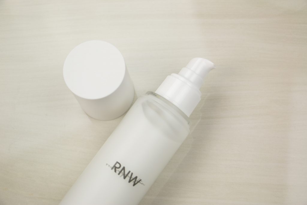 RNW Der. Moist hyal treatment emulsion review I 5 types of hyaluronic ...